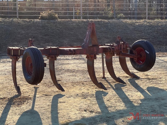 BUSH HOG 5 SHANK RIPPER