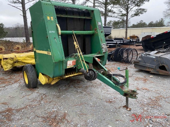 JOHN DEERE 330 HAY BALER