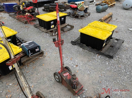 PNEUMATIC FLOOR JACK