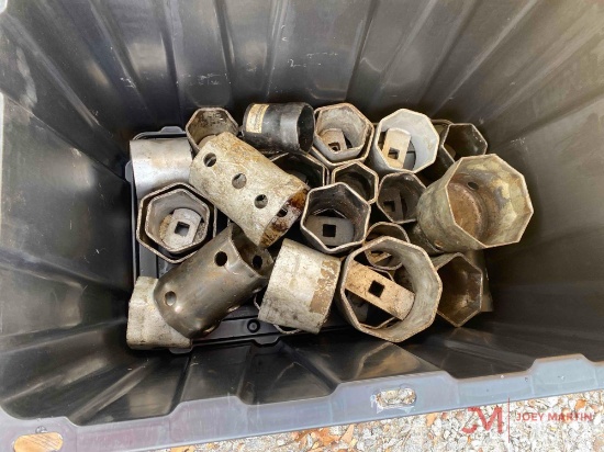TRUCK WHEEL SOCKETS