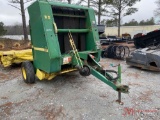JOHN DEERE 330 HAY BALER