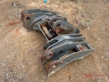 JRB RUBBER TIRE LOADER COUPLER