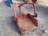 MASSEY FERGUSON 3 PH SCOOP