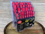 NEW TORQ 30 PIECE SCREWDRIVER SET W/ RACK