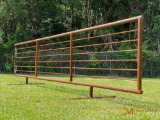 UNUSED 24' H.D. FREESTANDING PANEL