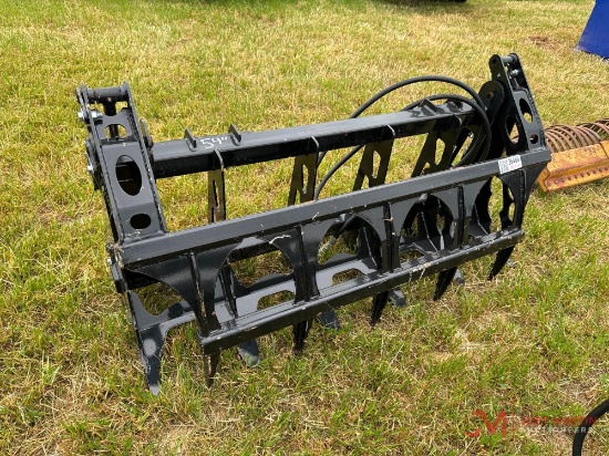 TAYLOR-WAY 54" LOG GRAPPLE SKID STEER ATTACHMENT