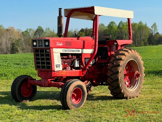 INTERNATIONAL FARMALL 1466 AG TRACTOR