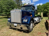 KENWORTH DAY CAB TRACTOR AND LOWBOY TRAILER