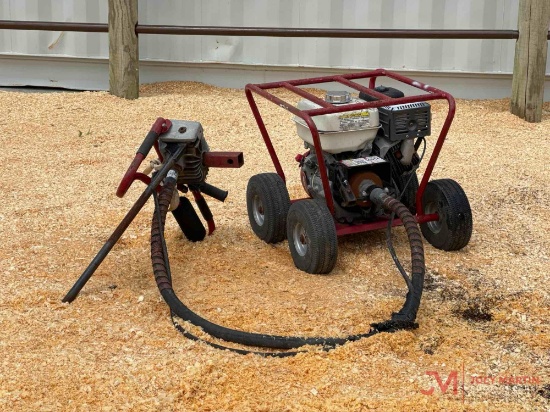 LITTLE BEAVER GAS POWERED AUGER