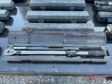 (4) TORQUE WRENCHES