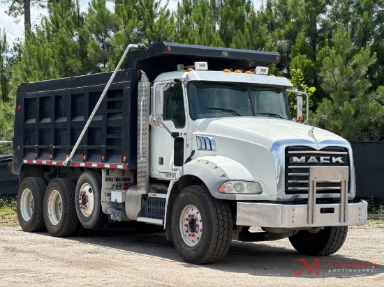 2016 MACK GU813 GRANITE TRI-AXLE DUMP TRUCK