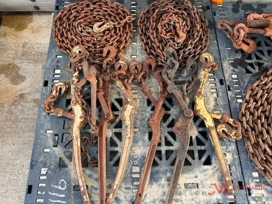 SET OF (7) SNAP BINDERS AND (2) CHAINS