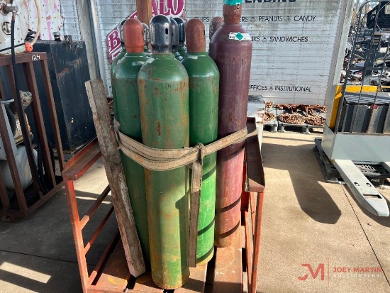 METAL RACK OF GAS BOTTLES WITH FORK POCKETS