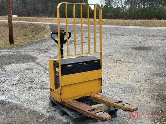 YALE ELECTRIC PALLET JACK
