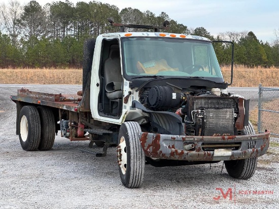 2005 INTERNATIONAL 4300 FLATBED TRUCK
