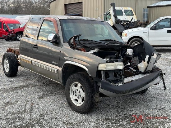 2002 CHEVROLET 1500 PICKUP TRUCK