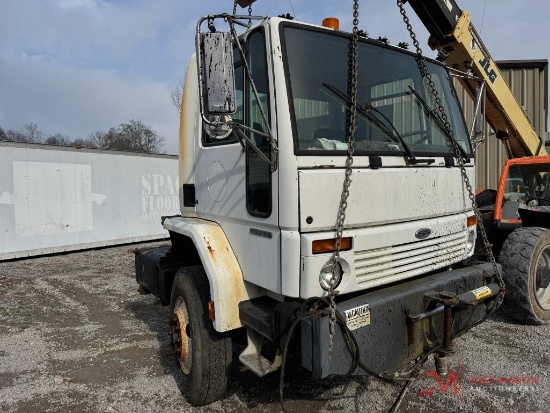 2005 STERLING SC-8000 FRONT HALF TRUCK