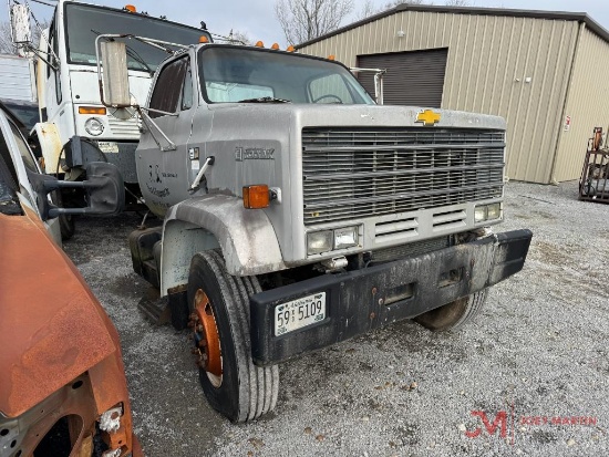 1988 CHEVROLETKODIAKFRONT HALF TRUCK