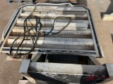 ALUMINUM HEADACHE RACK