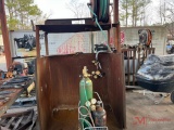 METAL RACK WITH HOSE REEL AND TORCH HOSES