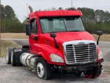 2013 FREIGHTLINERDAY CAB TRUCK TRACTOR