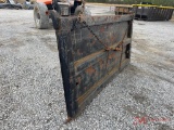 DUMP TRUCK TAIL GATE