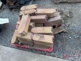 PALLET OF DECORATIVE BLOCKS
