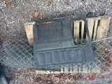 PALLET OF CHAINLINK FENCE