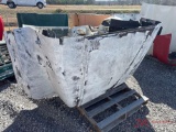 INTERNATIONAL TRUCK HOOD