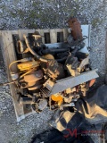 CONTENTS OF PALLET VARIOUS TRUCK PARTS