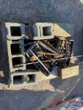 CONTENTS OF PALLET VARIOUS CONCRETE BLOCKS