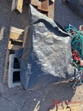 CONTENTS OF PALLET VARIOUS TARPS AND CONCRETE BLOCKS