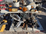 CONTENTS OF PALLET VARIOUS TRUCK PARTS