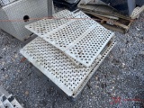 CONTENTS OF PALLET VARIOUS TRUCK PARTS, ALUMINUM PLATFORMS