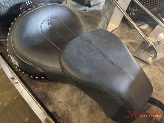 (2) MOTORCYCLE SEATS