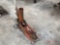 JET HYDRAULIC FLOOR JACK