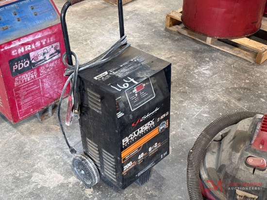 SCHUMACHER 200 AMP BATTERY CHARGER