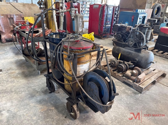 ROLL-A-ROUND PNEUMATIC GREASE CART W/ HOSE REEL