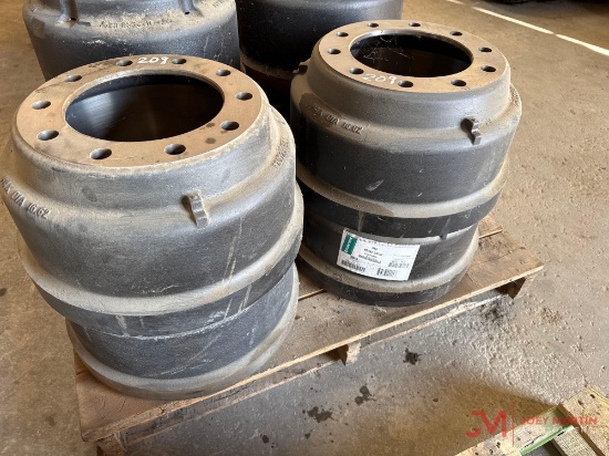 (4) FLEET RITE 10 LUG BRAKE DRUMS