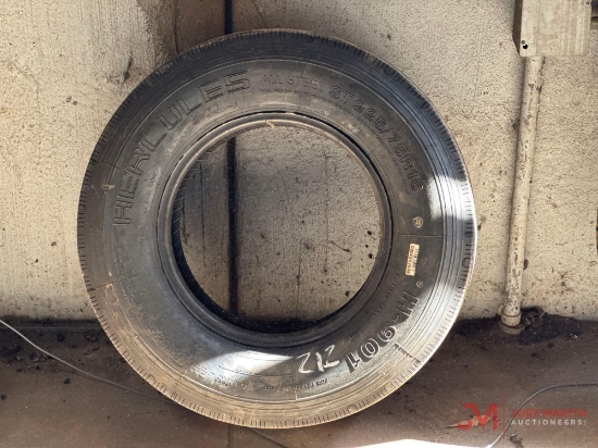 (1) HERCULES ST225/75R15 TIRE