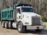 2007 KENWORTH T800 TRI-AXLE DUMP TRUCK