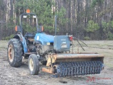 NEW HOLLAND TN55 TRACTOR