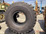 (NEW) (1) SAMSON E-2/L-2 23.5-25 EQUIPMENT TIRE