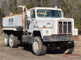 1981 INTERNATIONAL PAYSTAR 5000 WATER TRUCK