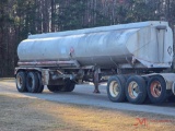 1964 FRUEHAUF T/A ALUMINUM TANKER TRAILER