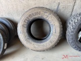 (1) ARISUN 425/65R22.5 TIRE