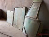 JOHN DEERE 4640 CAB DOOR & NUMEROUS GLASS SECTIONS