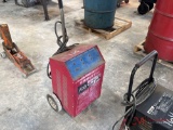 CHRISTIE BATTERY CHARGER