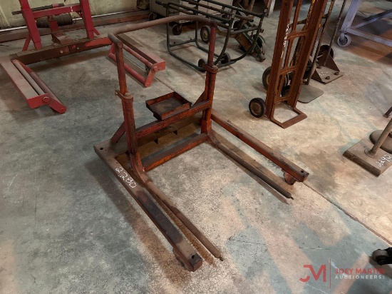 ROLLING TIRE JACK