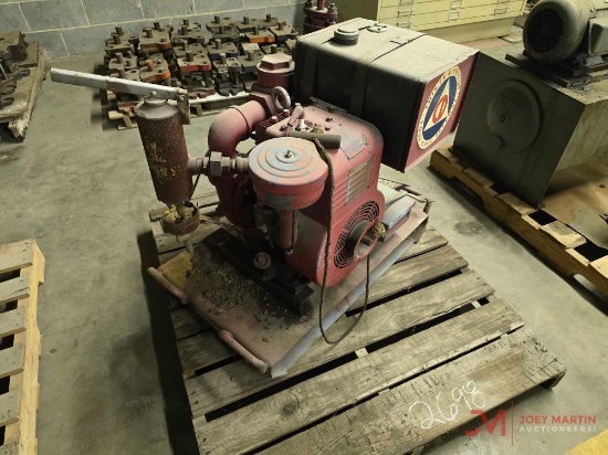 TRASH PUMP, GAS ENGINE